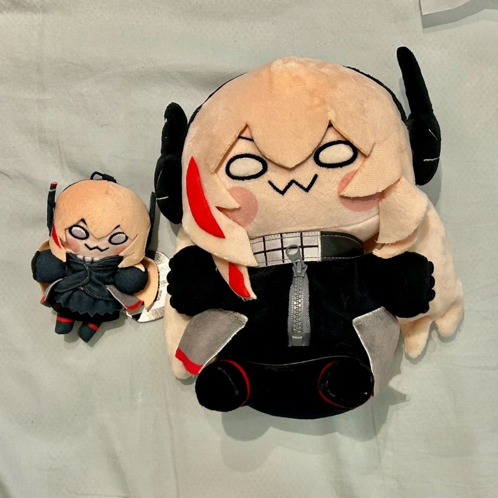 Game Girls Frontline M4 SOPMOD - огляд і ціна Cosplay Plushie Prop