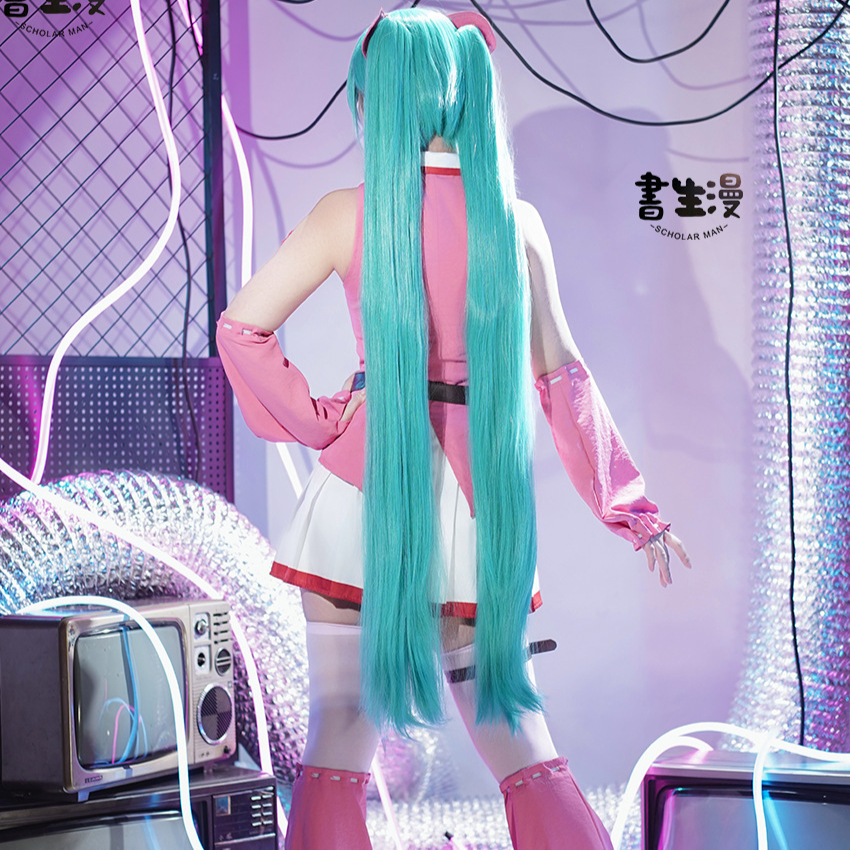 Anime MMiLku Gloomy Bear Cross - огляд і ціна Prop Para Cosplay